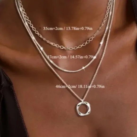 NEW Silver 3-layered Necklace with Stylish Round Pendant - Picture 3 of 4